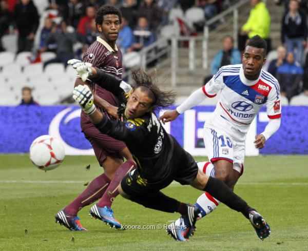 reuters 2012-09-01 2012-09-01t174715z 1113822269 gm1e89204ws01 rtrmadp 3 soccer-france reuters